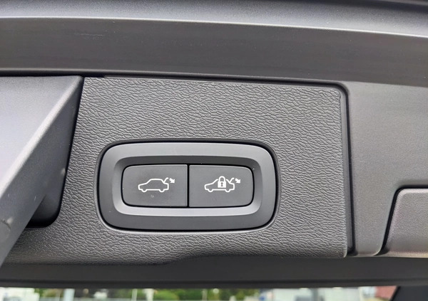 Volvo XC 60 cena 142900 przebieg: 15203, rok produkcji 2020 z Opole małe 191